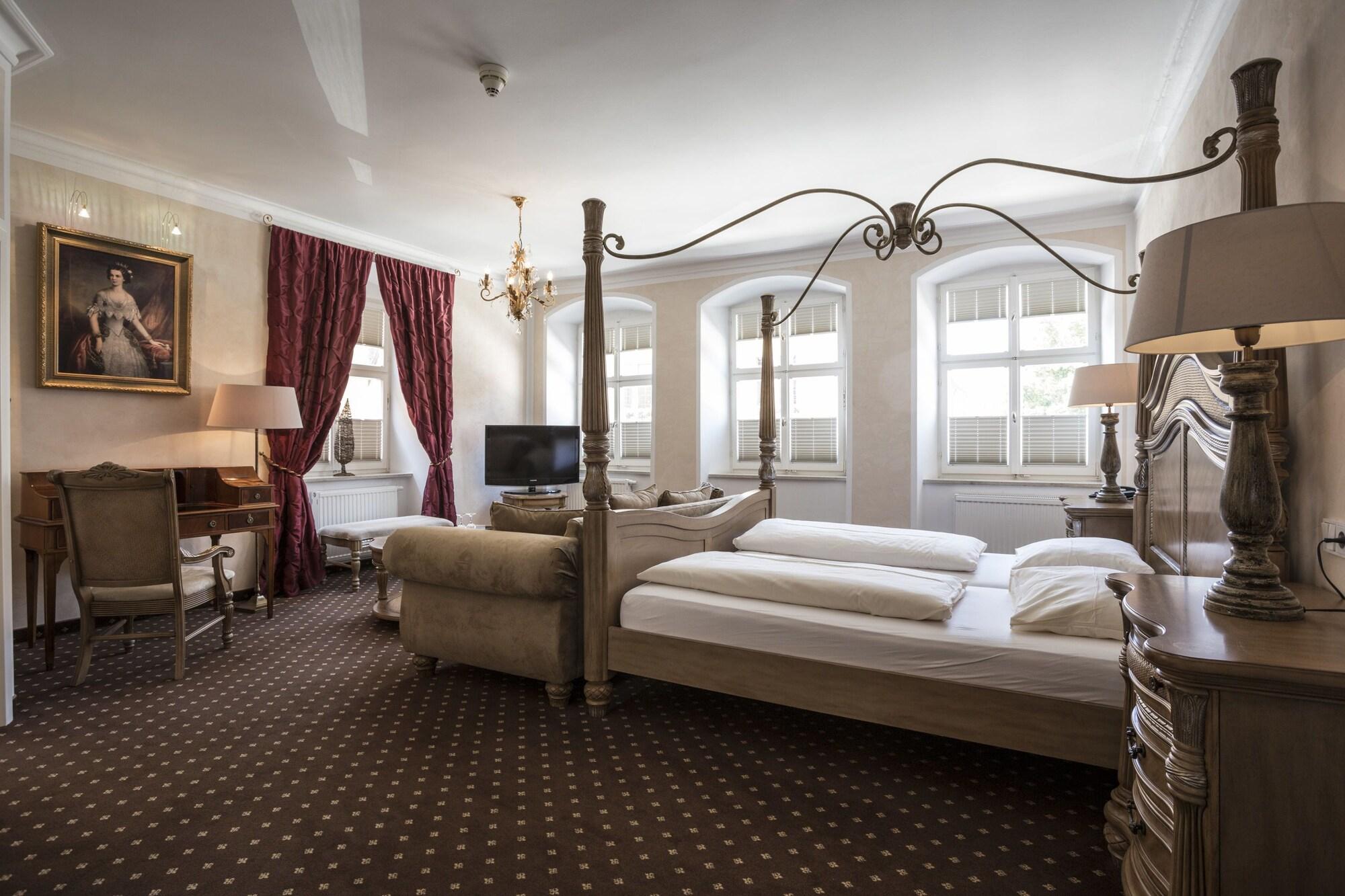 Dinkelsbühl Meiser Altstadt Hotel מראה חיצוני תמונה