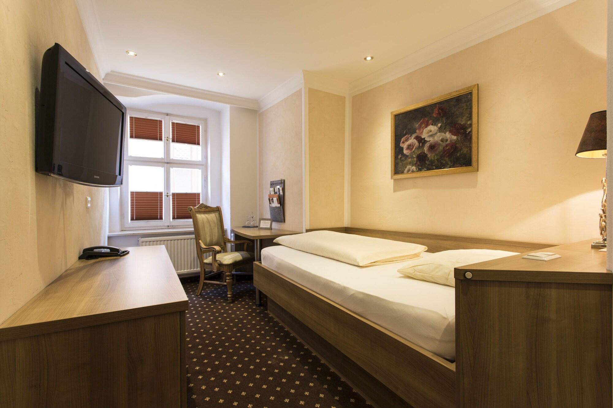 Dinkelsbühl Meiser Altstadt Hotel מראה חיצוני תמונה