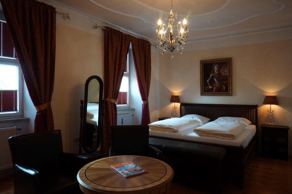 Dinkelsbühl Meiser Altstadt Hotel מראה חיצוני תמונה