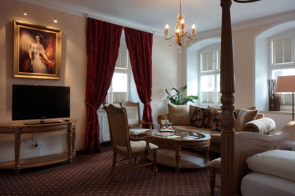 Dinkelsbühl Meiser Altstadt Hotel מראה חיצוני תמונה